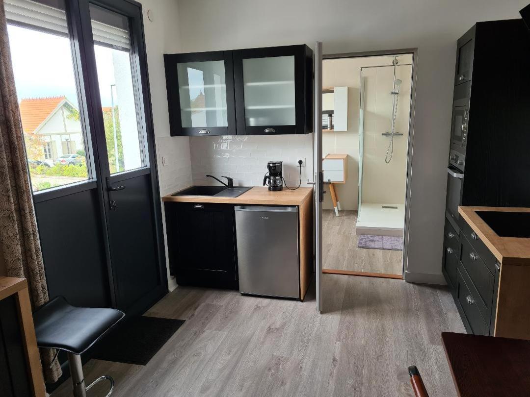 Le Fetilly Avec Parking Privatif Et Climatisation La Rochelle  Luaran gambar